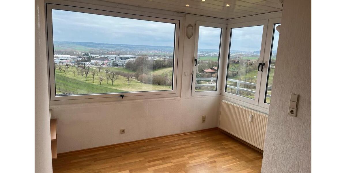 Hochparterre Tübingen - 3 Zimmer, 98 m&sup2;, 1.380&euro; | Angebot:25831255