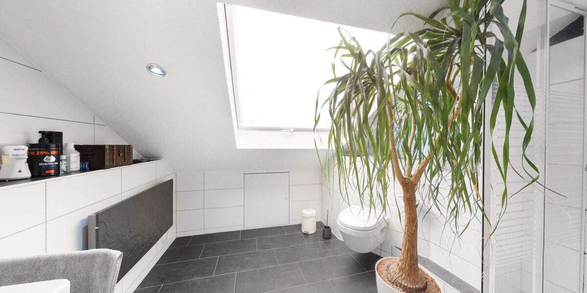 Mehrfamilienhaus, Wohnhaus Plochingen - 8 Zimmer, 176 m&sup2;, 659.000&euro; | Angebot:25706124