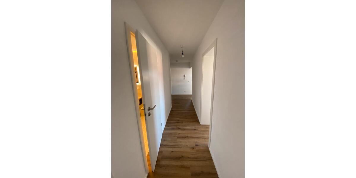 Etagenwohnung Gäufelden - 4.5 Zimmer, 85 m&sup2;, 297.000&euro; | Angebot:25420835
