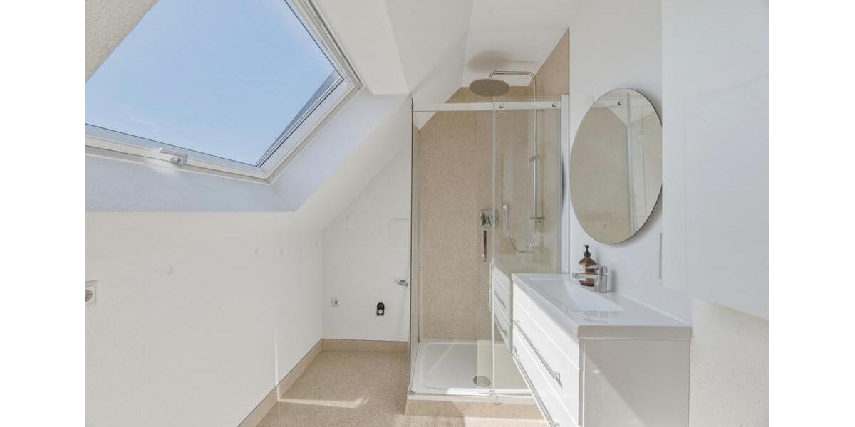 Etagenwohnung Weilheim an der Teck - 3 Zimmer, 101 m&sup2;, 390.000&euro; | Angebot:26720880