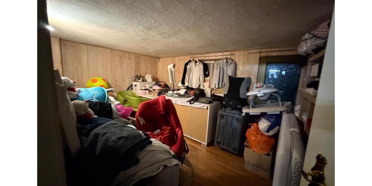Reihenhaus Reutlingen Orschel-Hagen - 5 Zimmer, 129 m&sup2;, 380.000&euro; | Angebot:26690204