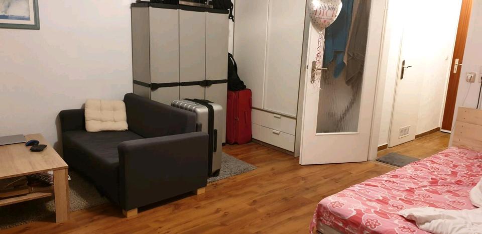 Etagenwohnung Sindelfingen - 1 Zimmer, 26 m&sup2;, 850&euro; | Angebot:25965636