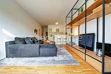 Zimmer Bad Urach - 2 Zimmer, 1.290&euro; | Angebot:27682225