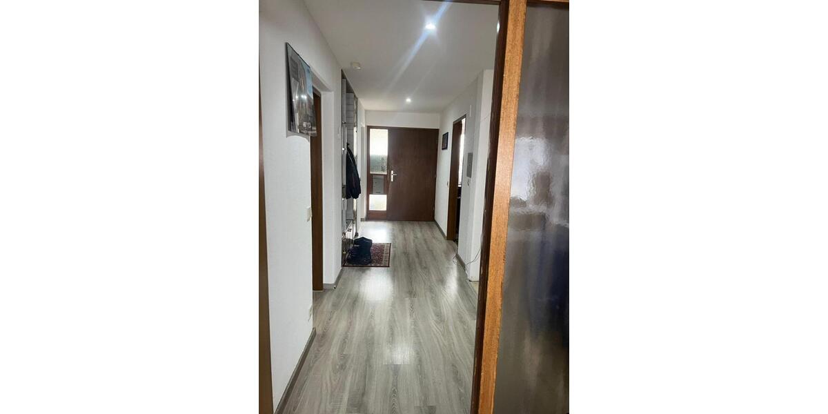 Doppelhaushälfte Nürtingen - 6 Zimmer, 160 m&sup2;, 550.000&euro; | Angebot:25551769