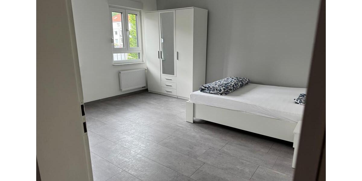 Etagenwohnung Esslingen am Neckar Brühl - 1 Zimmer, 18 m&sup2;, 550&euro; | Angebot:26614156