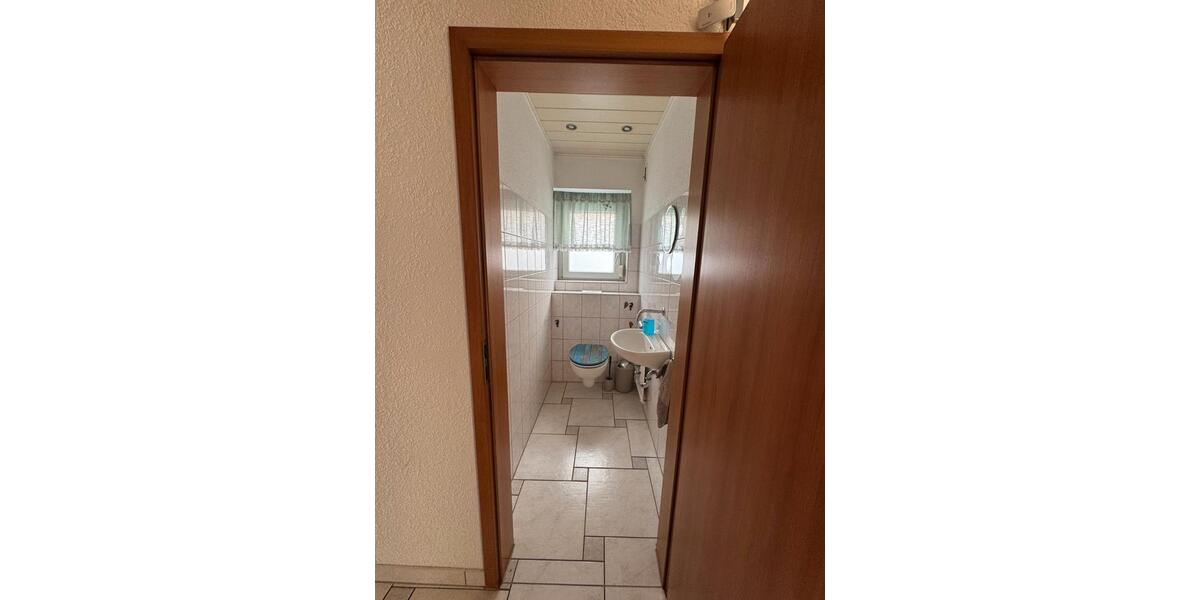 Einfamilienhaus Tübingen Lustnau - 6 Zimmer, 220 m&sup2;, 910.000&euro; | Angebot:26373124