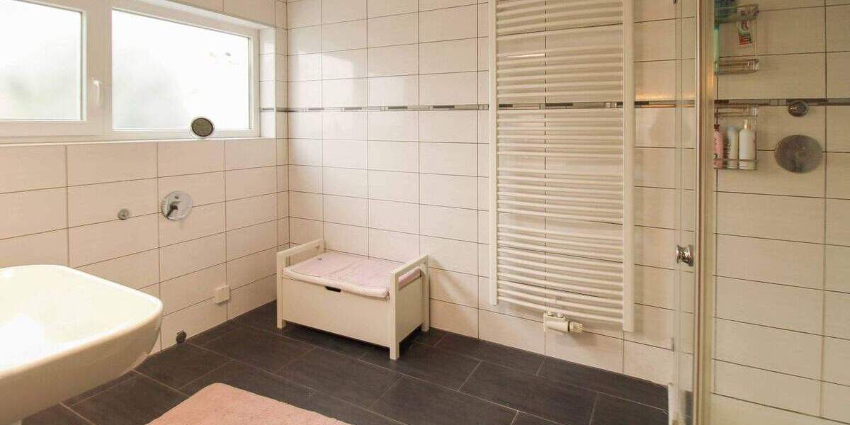 Einfamilienhaus Pfullingen - 7 Zimmer, 649.000&euro; | Angebot:25711222