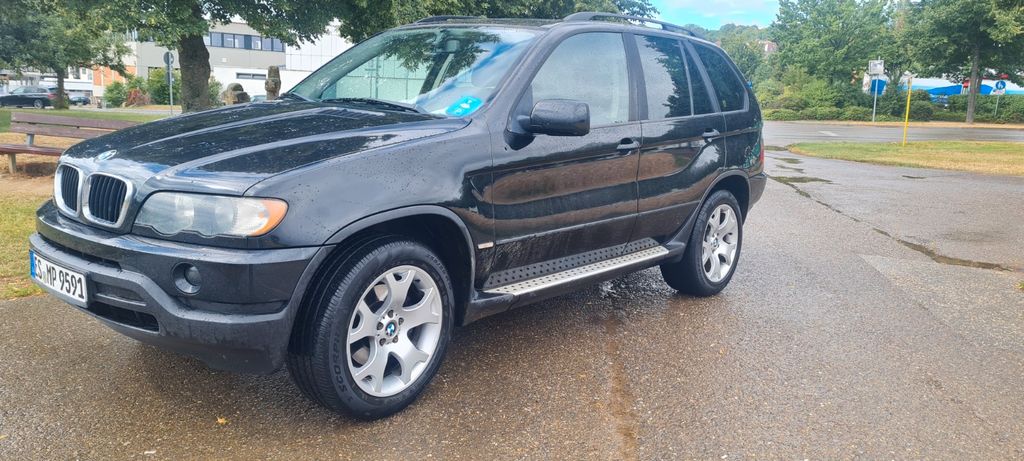 BMW X5 330.000 km 4.999 &euro; Filderstadt 70794