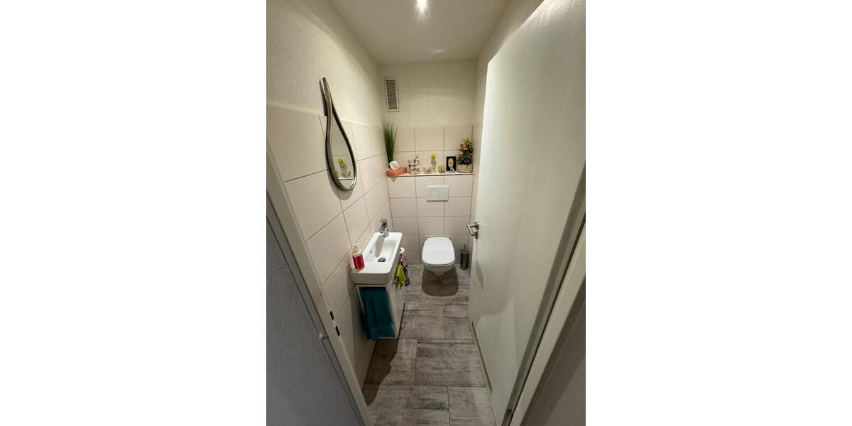 Etagenwohnung Ehningen - 4 Zimmer, 90 m&sup2;, 1.900&euro; | Angebot:25302870