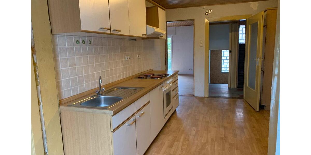 Einfamilienhaus Erkenbrechtsweiler - 199.000&euro; | Angebot:25615390