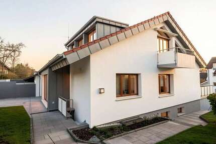 Haus Sindelfingen Sindelfingen (Stadt) - 8 Zimmer, 200 m&sup2;, 1.095.000&euro; | Angebot:25922128