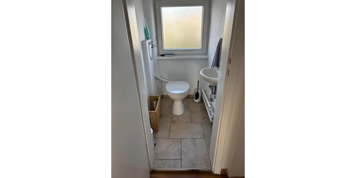 Etagenwohnung Ehningen - 4 Zimmer, 99 m&sup2;, 1.350&euro; | Angebot:25986874