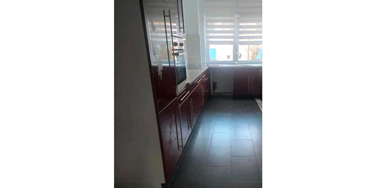 Etagenwohnung Burladingen - 4 Zimmer, 115 m&sup2;, 850&euro; | Angebot:25626367