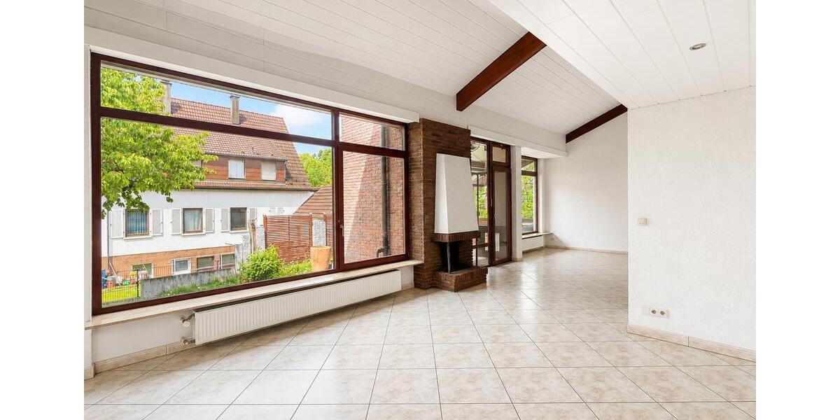 Einfamilienhaus Steinenbronn - 5 Zimmer, 230 m&sup2;, 2.700&euro; | Angebot:26574367
