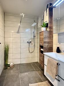 SANIERT MIT BALKON - FÜR ERSTBEZUG - Etagenwohnung Sindelfingen Eichholz | Angebot:27565527