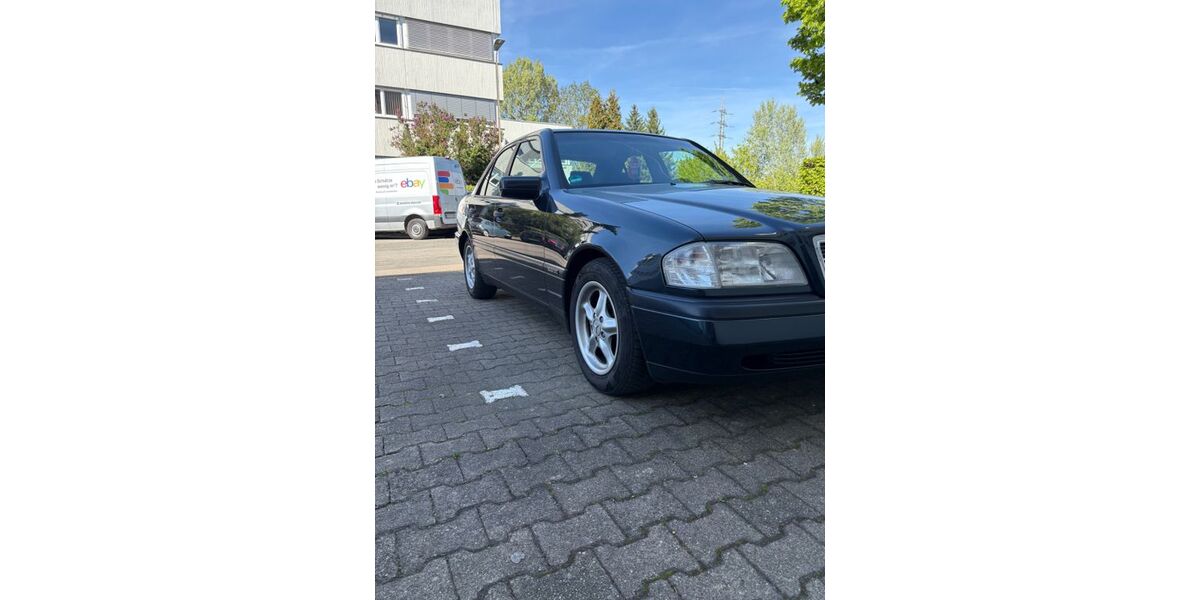 Mercedes-Benz C 180 171.000 km 5.300 &euro; Ostfildern 73760