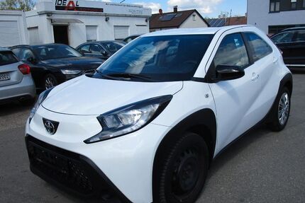 Toyota Aygo (X) 21.000 km 14.990 &euro; Böblingen 71032