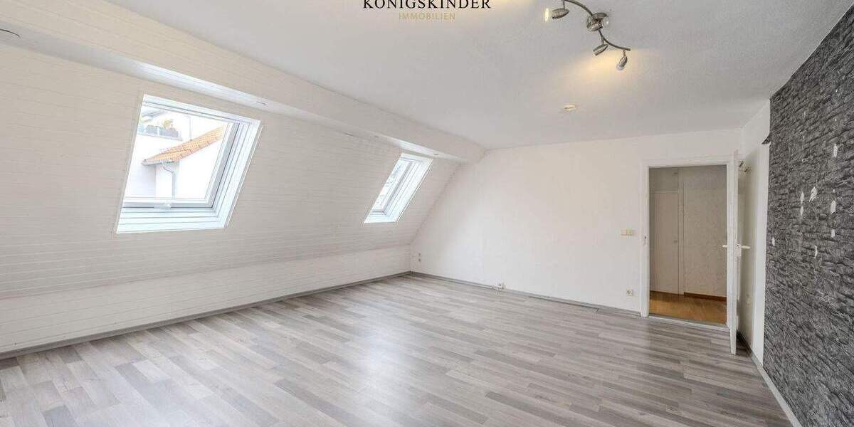 Mehrfamilienhaus, Wohnhaus Weil im Schönbuch - 7 Zimmer, 201 m&sup2;, 569.000&euro; | Angebot:25909482