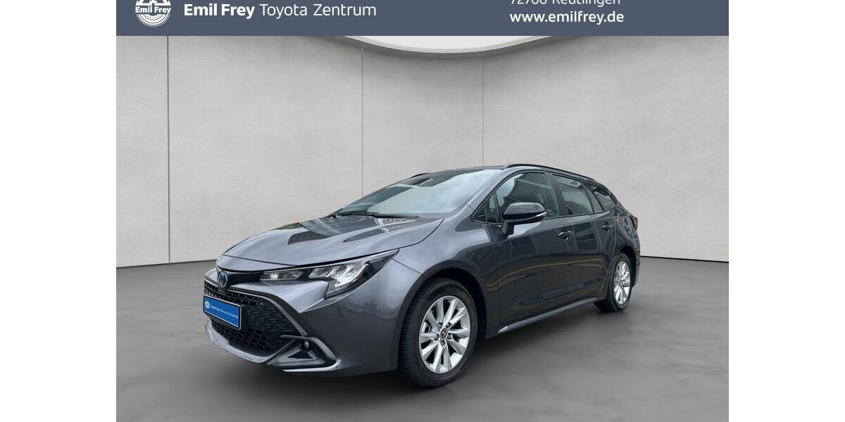 Toyota Corolla 17.873 km 25.990 &euro; Reutlingen 72766