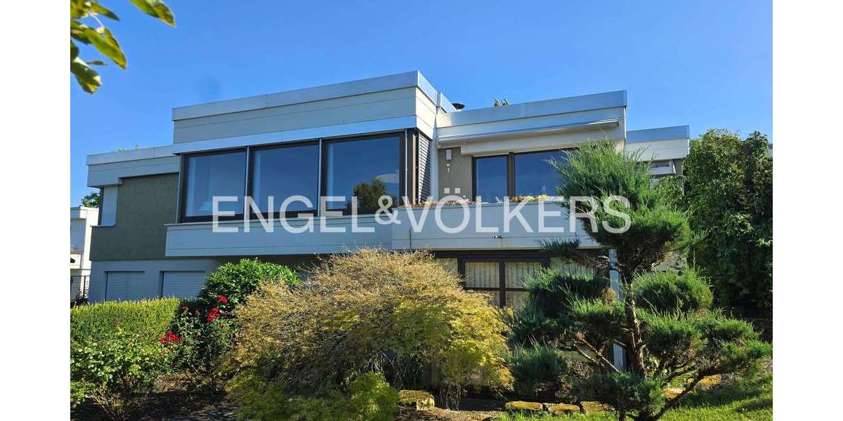 Einfamilienhaus Rottenburg - 10 Zimmer, 350 m&sup2;, 1.180.000&euro; | Angebot:25219406