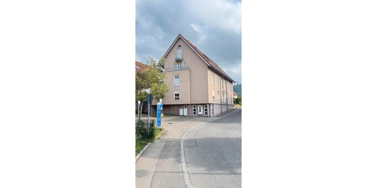 Etagenwohnung Nürtingen - 3.5 Zimmer, 72 m&sup2;, 900&euro; | Angebot:26681920