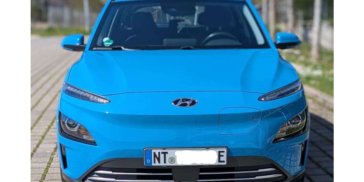 Hyundai KONA 32.500 km 15.700 &euro; Esslingen am Neckar 73734