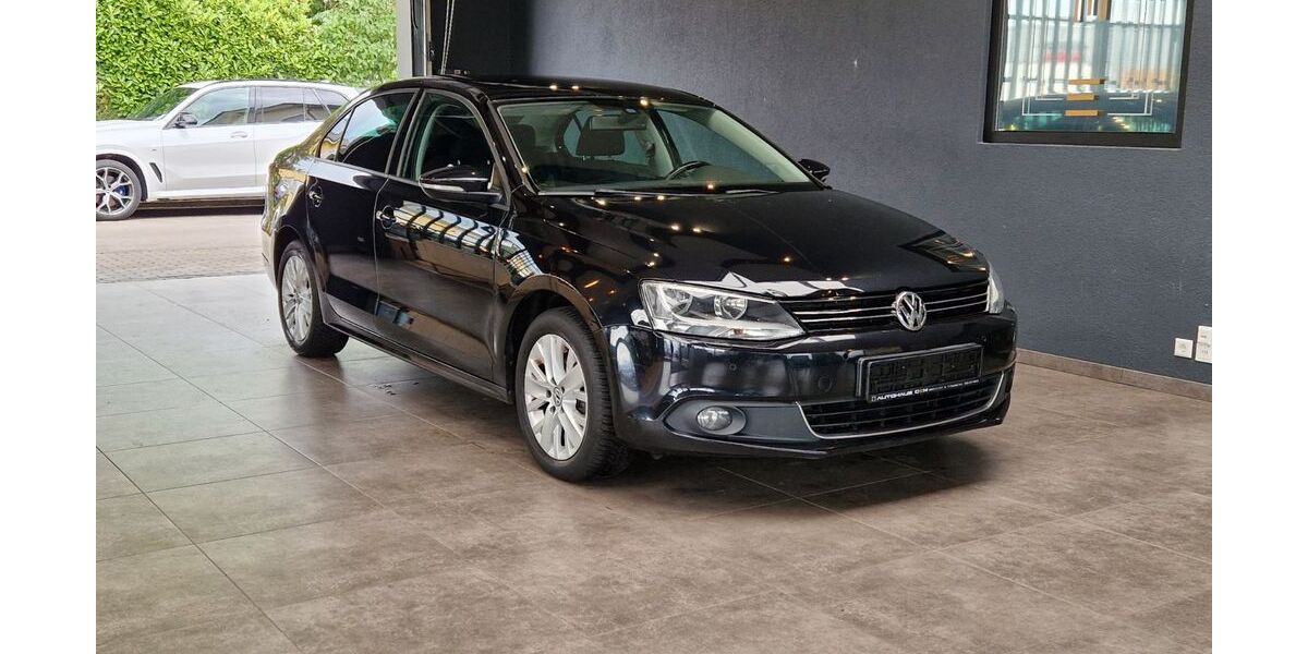 VW Jetta 213.000 km 3.999 &euro; Gäufelden 71126