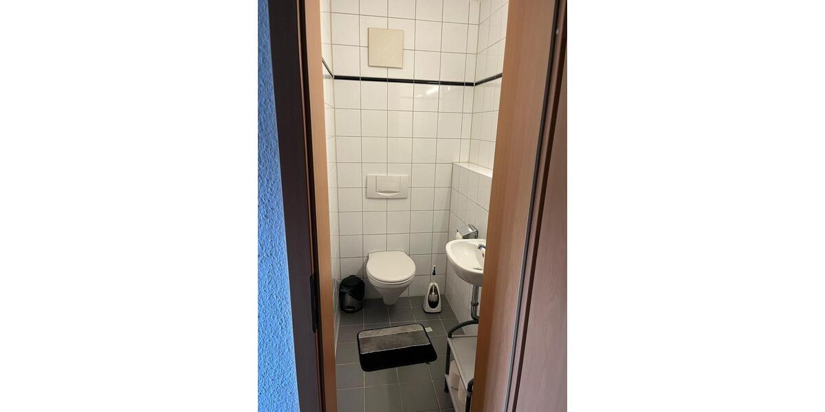 Etagenwohnung Böblingen Dagersheim - 3 Zimmer, 67 m&sup2;, 1.100&euro; | Angebot:25893550