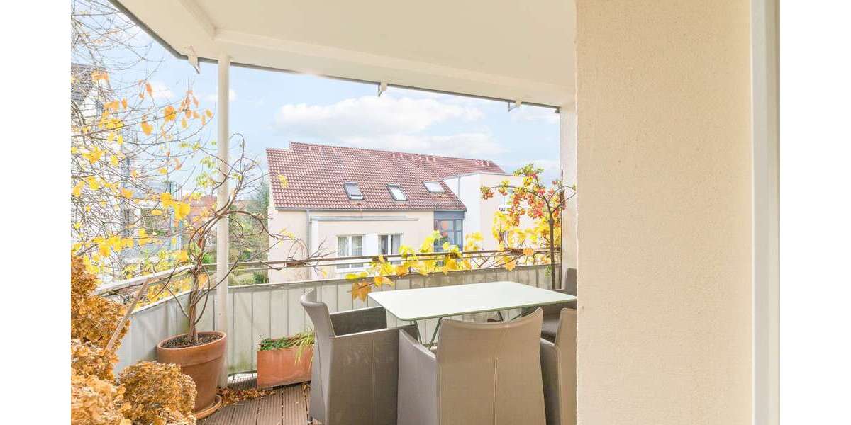 Etagenwohnung Herrenberg - 3.5 Zimmer, 118 m&sup2;, 1.638&euro; | Angebot:25750597