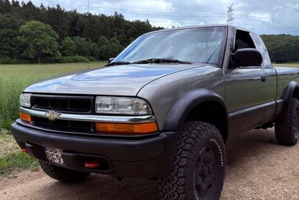 Chevrolet S-10 182.000 km 15.000 &euro; Bad Urach 72574