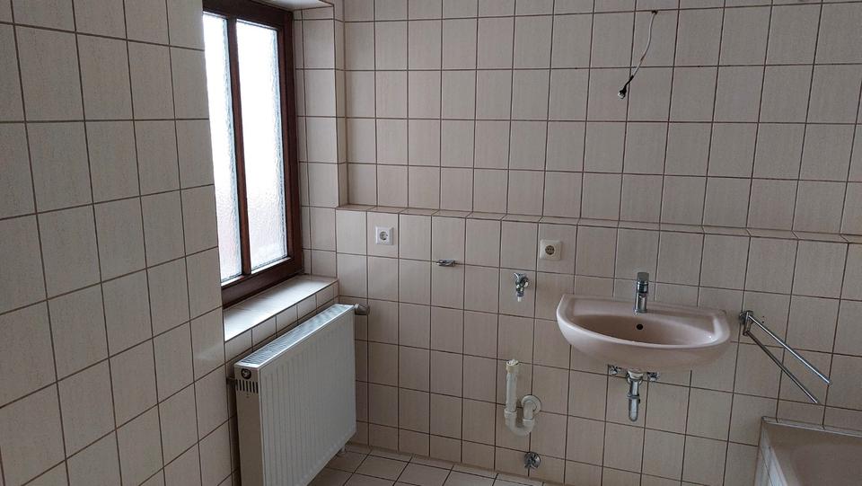 Dachgeschoßwohnung Trochtelfingen - 4 Zimmer, 98 m&sup2;, 580&euro; | Angebot:24756263