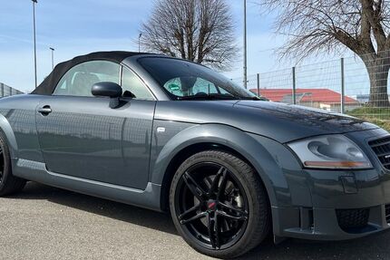 Audi TT RS 93.000 km 19.999 &euro; Sonnenbühl 72820