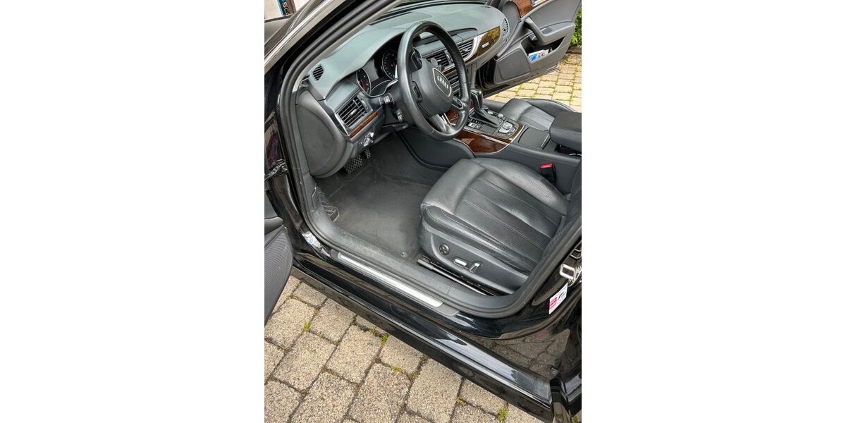 Audi A6 129.000 km 22.000 &euro; Bisingen 72406