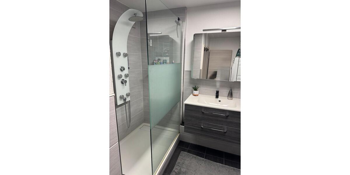 Etagenwohnung Sindelfingen Eichholz - 3.5 Zimmer, 87 m&sup2;, 265.000&euro; | Angebot:21156121