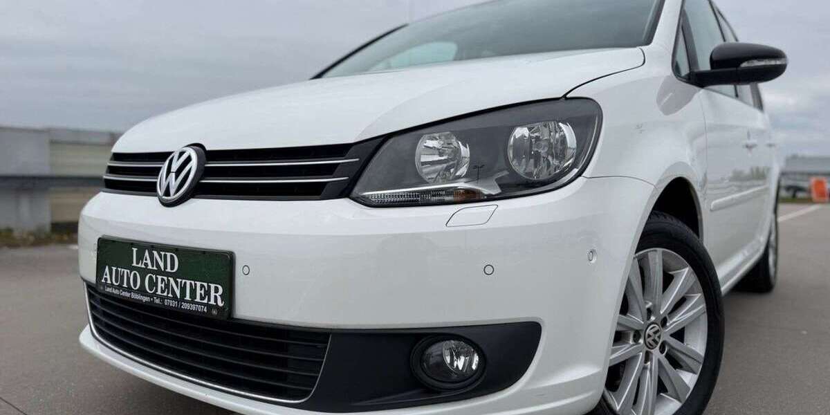 VW Touran 103.000 km 11.490 &euro; Böblingen 71032