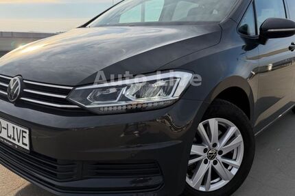 VW Touran 141.431 km 20.990 &euro; Böblingen/Stuttgart 71034