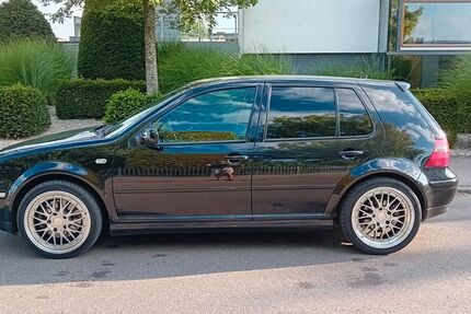 VW Golf 166.000 km 11.100 &euro; Esslingen 73734