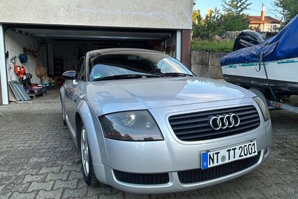Audi TT 160.000 km 4.500 &euro; Neuffen 72639