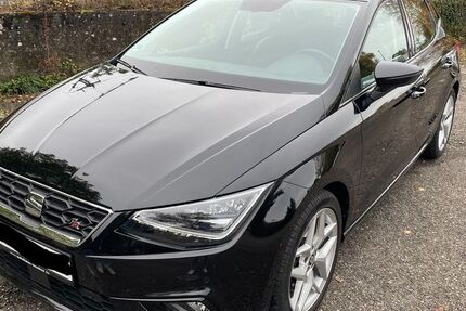 Seat Ibiza 108.000 km 10.500 &euro; Herrenberg 71083