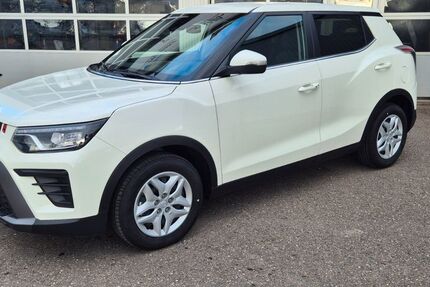KGM Tivoli 12.000 km 18.590 &euro; Engstingen 72829