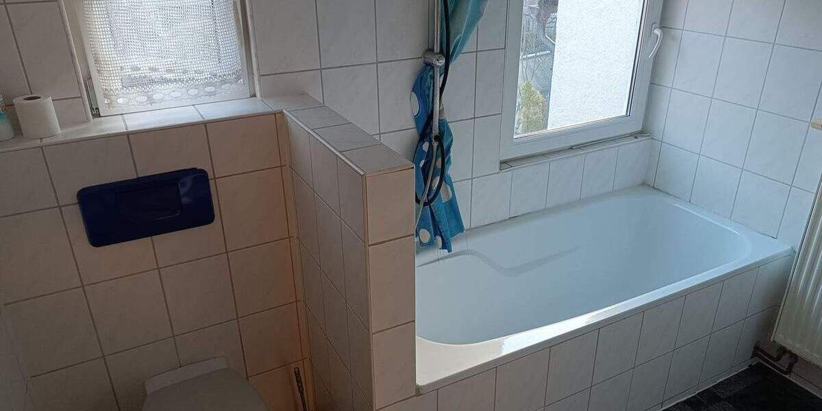 Mehrfamilienhaus, Wohnhaus Lichtenstein Unterhausen - 6 Zimmer, 115 m&sup2;, 199.900&euro; | Angebot:25676489