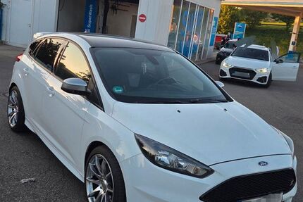 Ford Focus 172.000 km 9.999 &euro; Pfullingen 72793