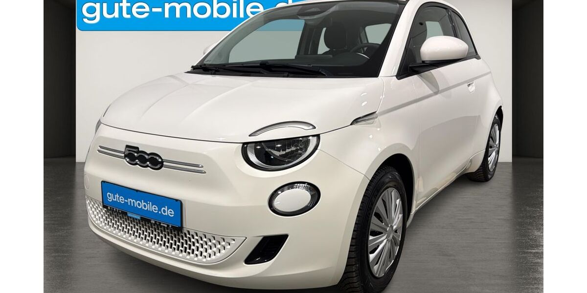 Fiat 500e 17.380 km 16.990 &euro; Reutlingen 72762