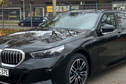 BMW 530 56.000 km 52.990 &euro; Böblingen 71034