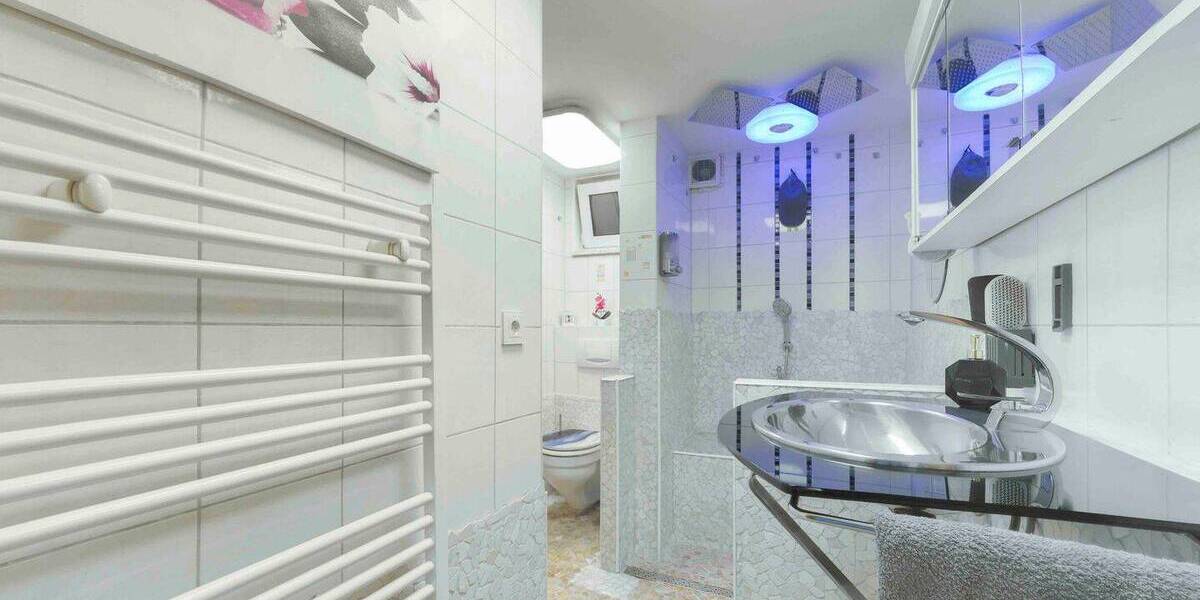 Mehrfamilienhaus, Wohnhaus Pfullingen - 1 Zimmer, 238 m&sup2;, 799.000&euro; | Angebot:26093749