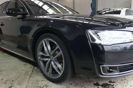 Audi A8 121.000 km 30.899 &euro; Metzingen 72555