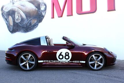 Porsche 992 2.700 km 228.000 &euro; Böblingen 71034