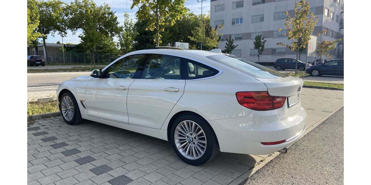 BMW 320 Gran Turismo 131.000 km 15.900 &euro; Böblingen 71034