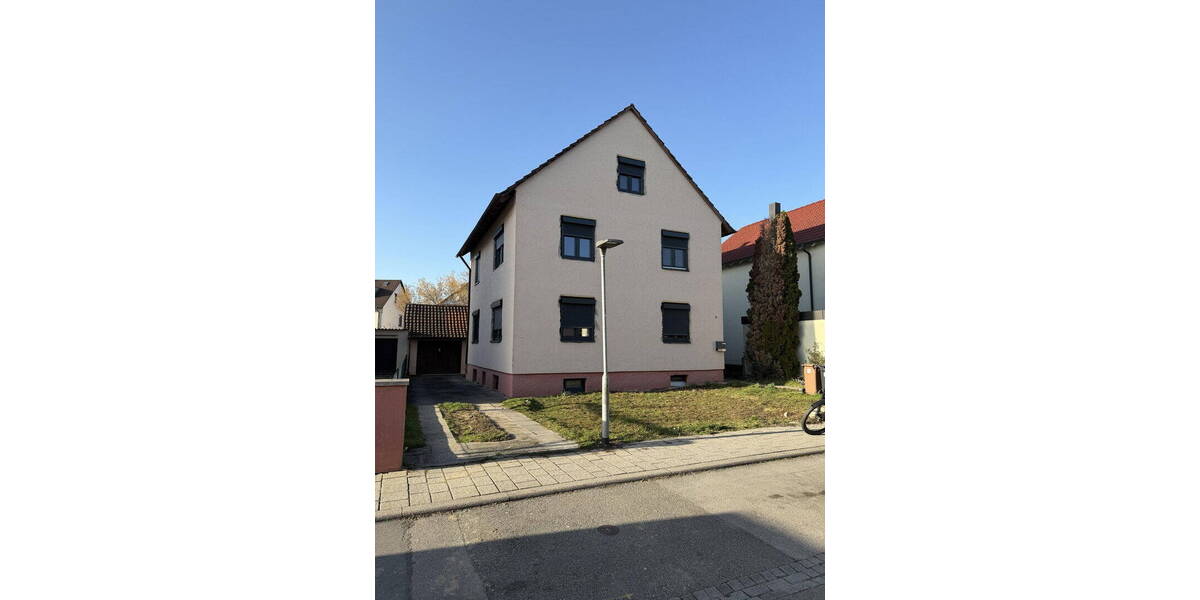 Mehrfamilienhaus, Wohnhaus Denkendorf - 6 Zimmer, 143 m&sup2;, 649.000&euro; | Angebot:25992804