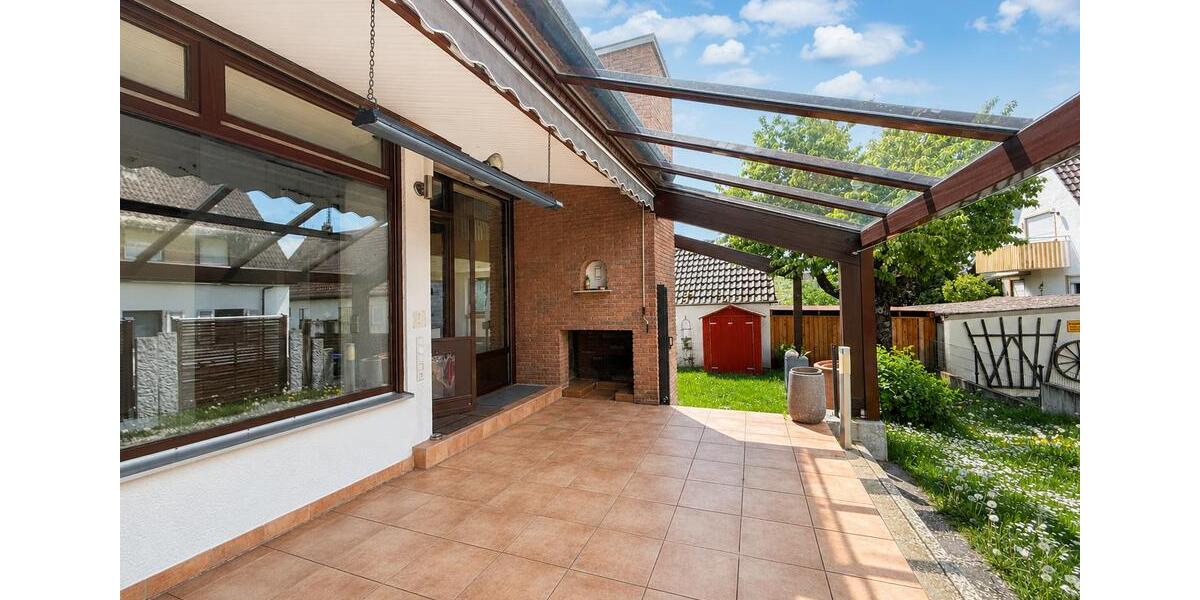 Einfamilienhaus Steinenbronn - 5 Zimmer, 230 m&sup2;, 2.700&euro; | Angebot:26574367